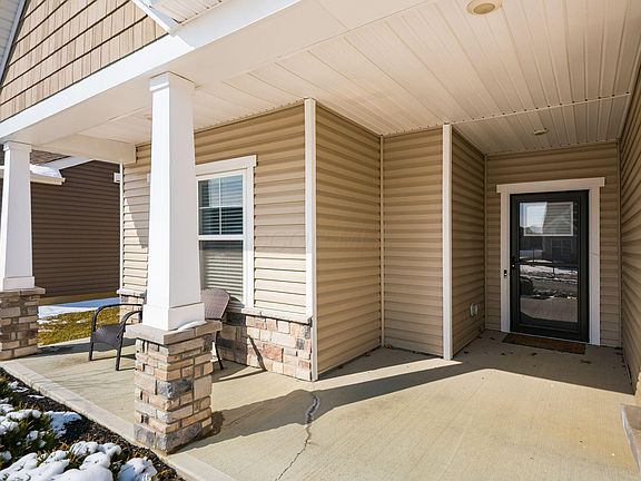 4th image of 521 Curry Dr
