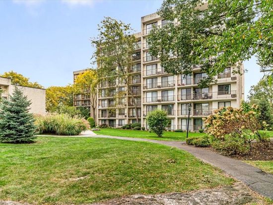 150 Overlook Avenue #PH - 8E, Peekskill, NY 10566