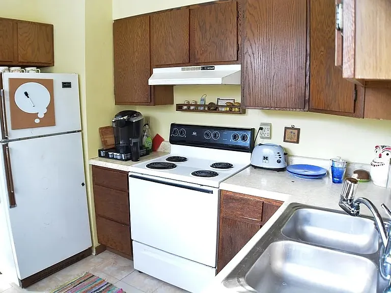 604 S Lincoln Ave #2 — Photo 3