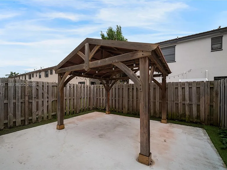 11508 SW 248th Ln #11508 — Photo 15