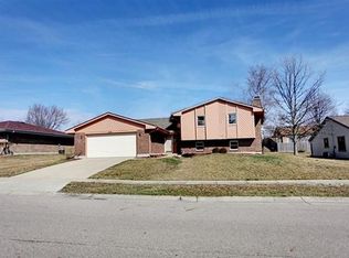 2115 Sir Lockesley Dr, Miamisburg, OH 45342