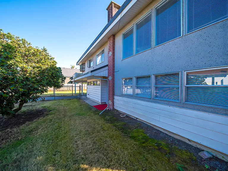 3820 Earlmond Ave — Photo 24