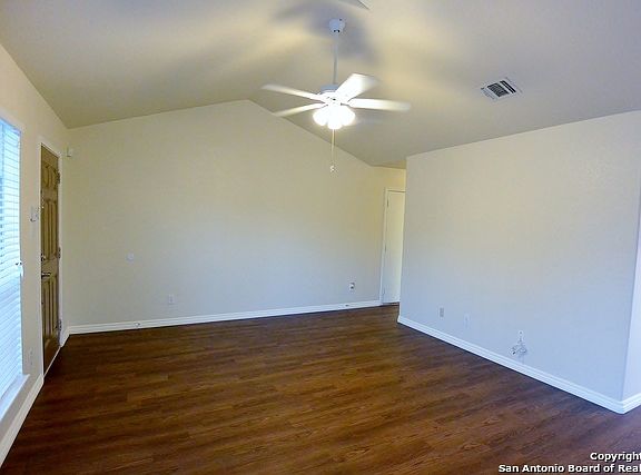 2nd image of 1207 Jordan Xing