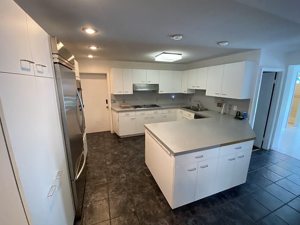 769 Rd 1, Chicopee, MA 01020 Zillow