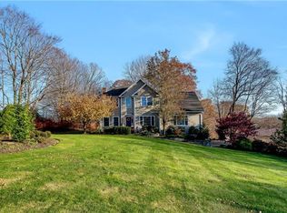 150 N Georges Hill Rd, Southbury, CT 06488