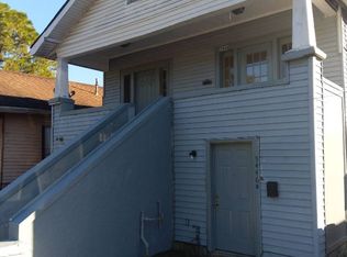 5446 Burgundy St, New Orleans, LA 70117