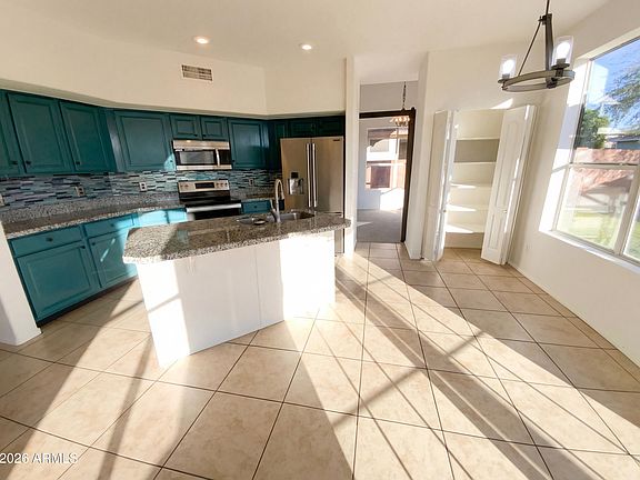 2nd image of 8529 W DAHLIA Drive