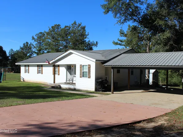 113 Cecil Havard Rd, Lucedale, MS 39452