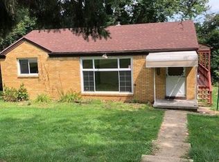 404 Valleyview Dr, Pittsburgh, PA
