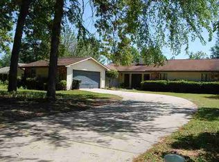 217 Westwood Dr, Warner Robins, GA 31088