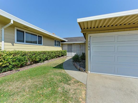 4th image of 7380 Putnam Way