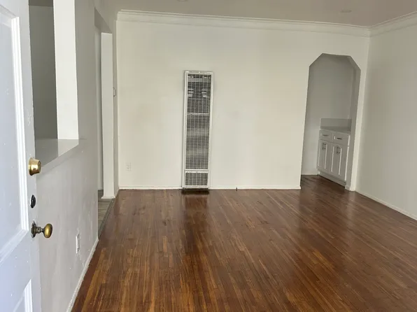 1207 S Fairfax Ave #3, Los Angeles, CA 90019