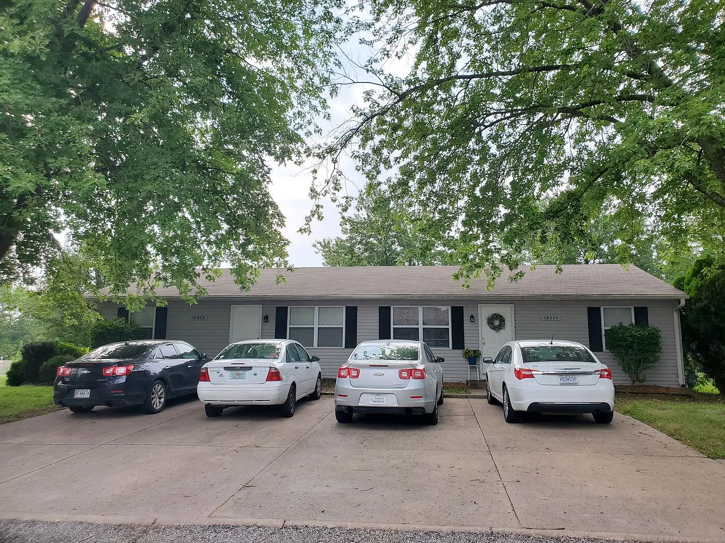Independence Duplexes — Photo 2