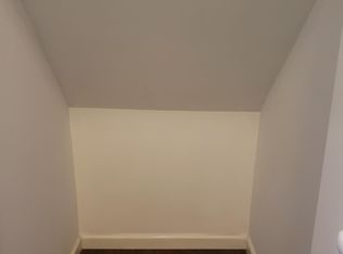 23745 Hill Ave, Warren, MI 48091