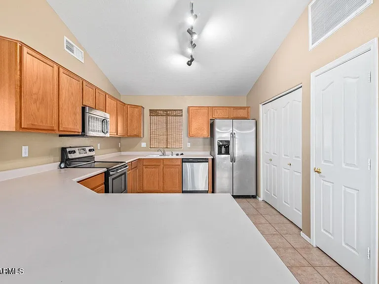 2221 E Union Hills Dr #158 — Photo 8