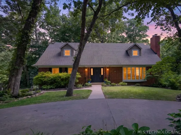 1902 Skyline Pl, Bartlesville, OK 74006