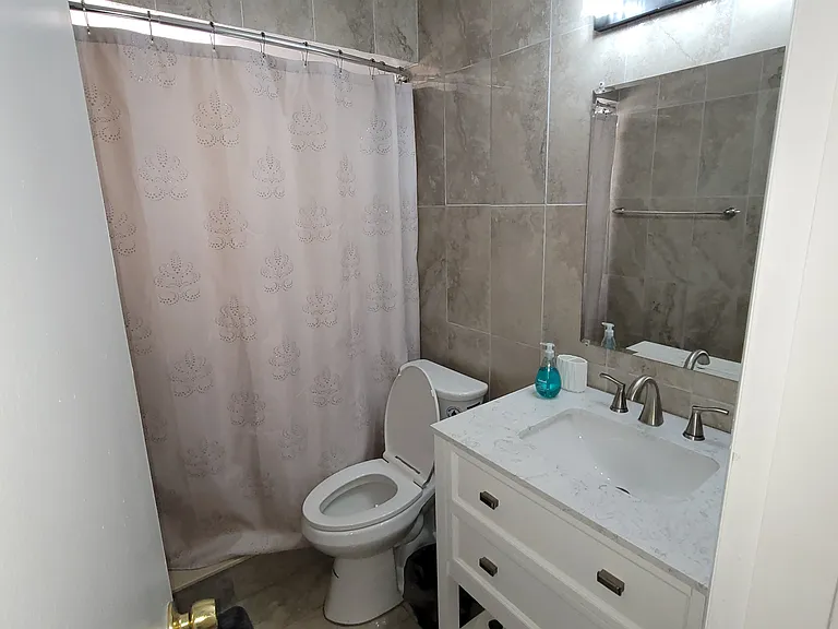 1670 Tiffin Ave — Photo 21