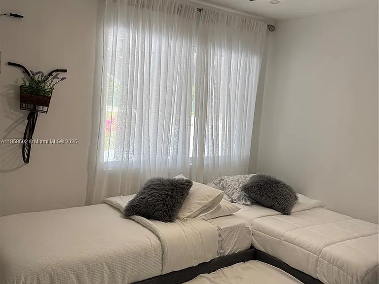 1301 Grouper Dr — Photo 35