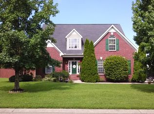 1736 Potters Ct, Murfreesboro, TN 37128