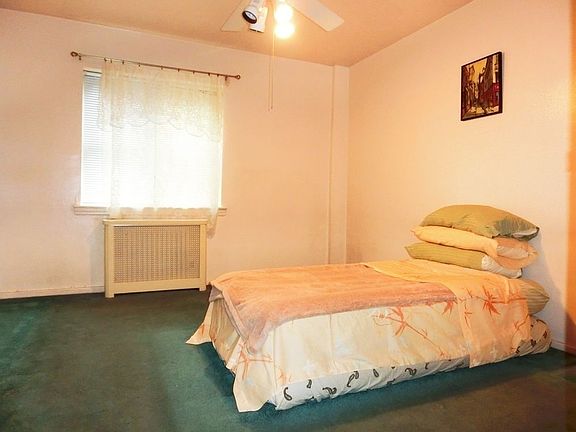 5th image of 4715 216th St APT 1C