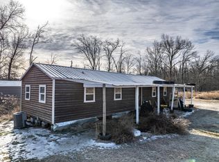 6835 Levee Rd, Jeffersonville, KY 40337