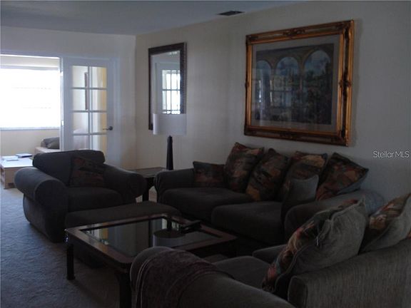 4th image of 11200 102nd Ave Unit 39