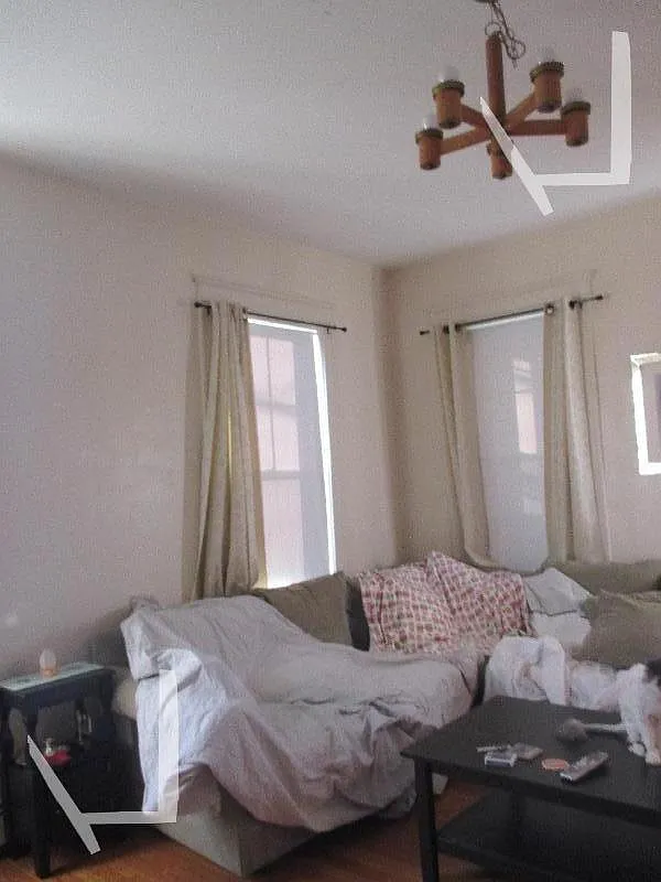 2 bed, 800 sqft, $3,750 — Photo 1