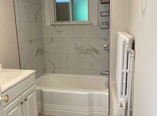 996 Chestnut St APT 1, Newton, MA 02464
