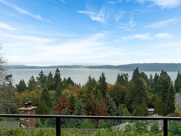 5th image of 667 Noowick Rd