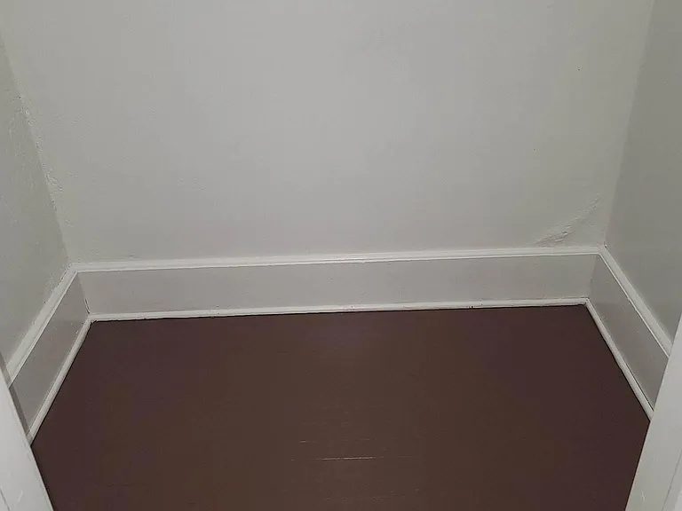 346 Landon St — Photo 10