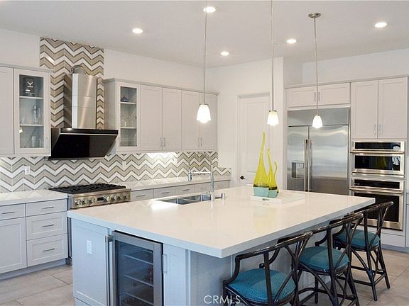 4th image of 11016 Mont Blanc Dr #101