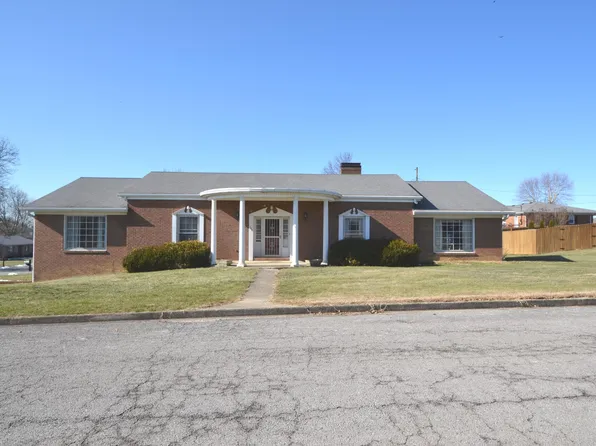 123 Pin Oak Dr, Lancaster, KY 40444