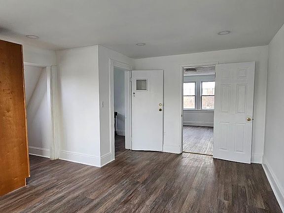 3rd image of 212 3rd St