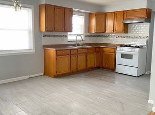 2643 W Winona St, Chicago, IL 60625
