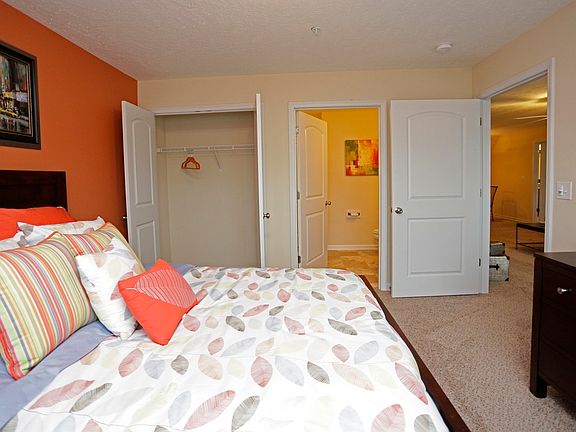 Large Bedroom