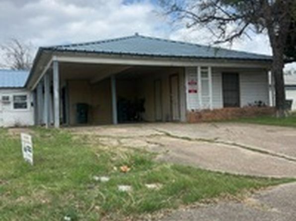 811 W Kern Rd