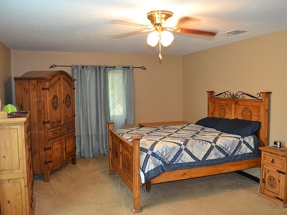 5th image of 900 N 5th St #5