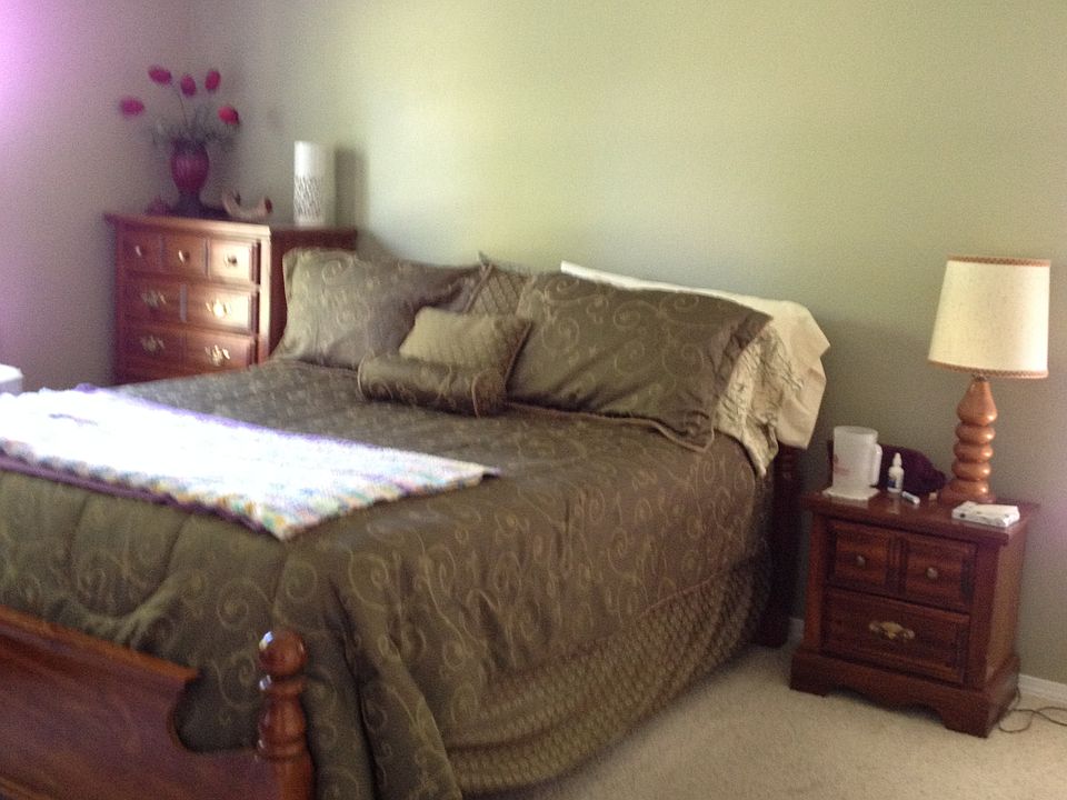 2nd image of 134 E Carmel Dr