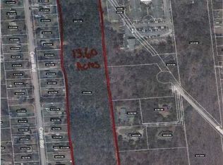 Beaver Dam Rd, Bellport, NY 11713