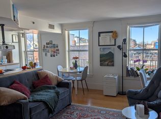 5 Hancock St APT 5, Boston, MA 02114