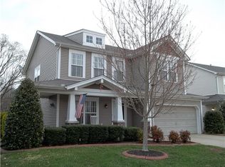 4521 Hawthorn Dr, Nashville, TN 37214