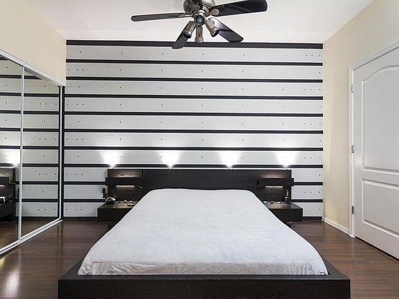 3rd image of 1701 E Colter Street #203