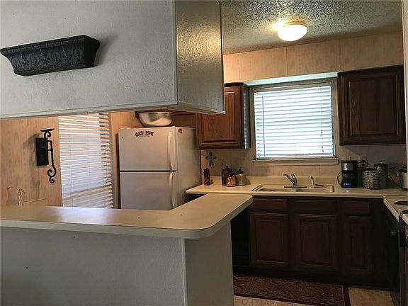 4th image of 2106 Rainbow Dr APT 4210