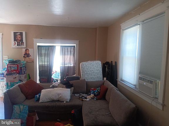 3rd image of 2232 N 37th St