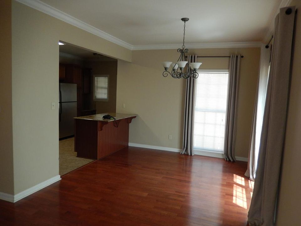 Dining area open to kitchen