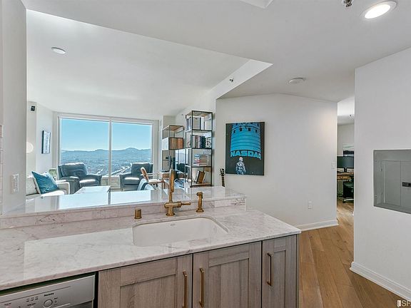 4th image of 401 Harrison St APT 38A
