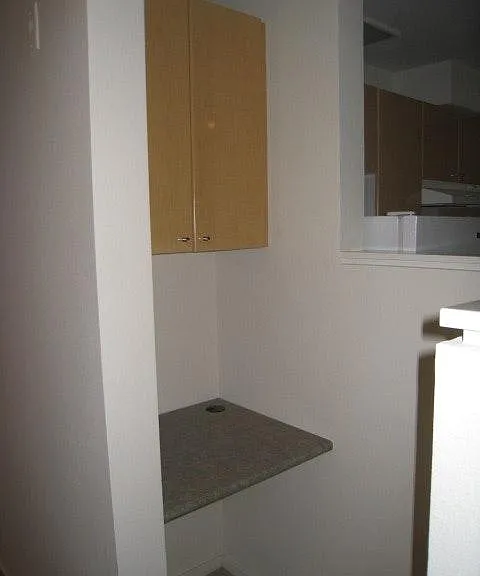 425 Vine St #611 — Photo 11