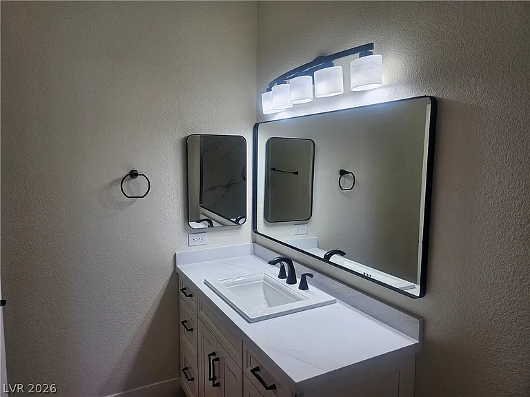 8250 N Grand Canyon Dr #2106 — Photo 10