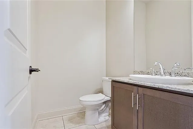 4404 Barnett St #C — Photo 7