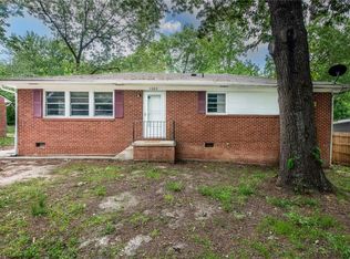 1202 Huffine Mill Rd, Greensboro, NC 27405